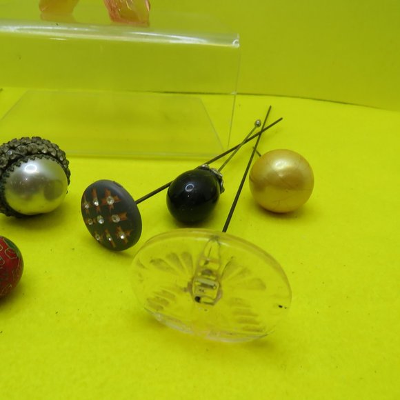 VTG Northwood Footed Pink Glass Grape Pattern Hat Pin Vase Holder w/8 Hat Pins. main image 6